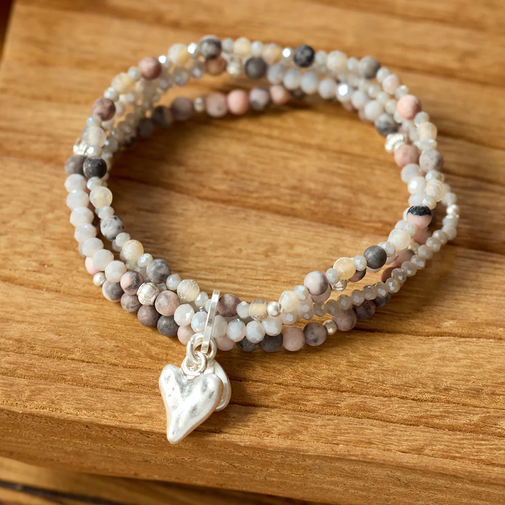 Armband mit Herzanhänger