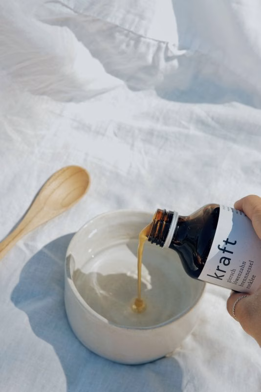 Wildkräuter Auszüge "Kraft" Wildkräuter Auszüge "Kraft" – Bild 2