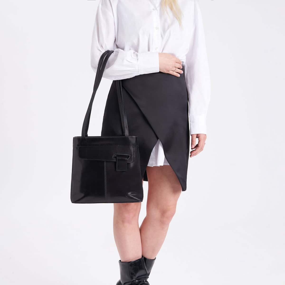Rucksack-Tasche aus Leder "Noemi", schwarz Rucksack-Tasche aus Leder "Noemi", schwarz – Bild 9