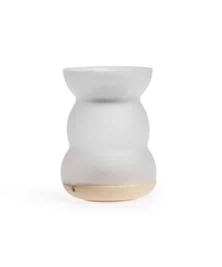 Räucher- und Aroma-Duftlampe Lucerna aus mundgeblasenem Glas mit Arvenholzsockel und Blume des Lebens